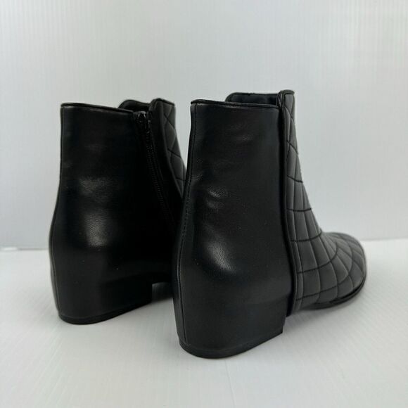 Vaneli Womens 6 M Gaston Ankle Boots Booties Black Nappa Quilted Leather NIB NEW - Picture 9 of 13